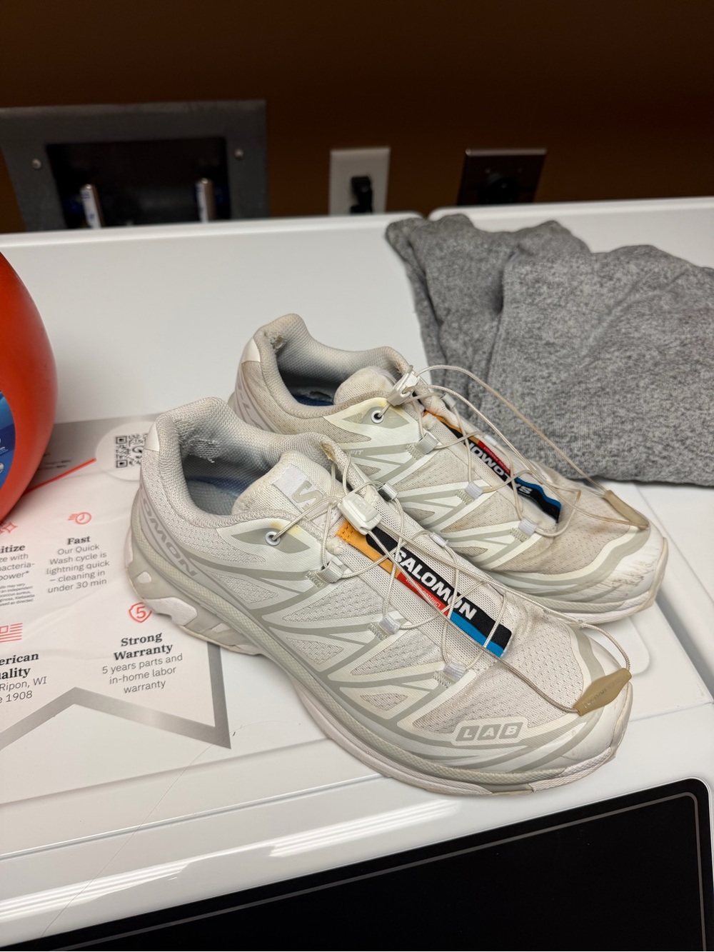 Salomon white xt6 sneakers